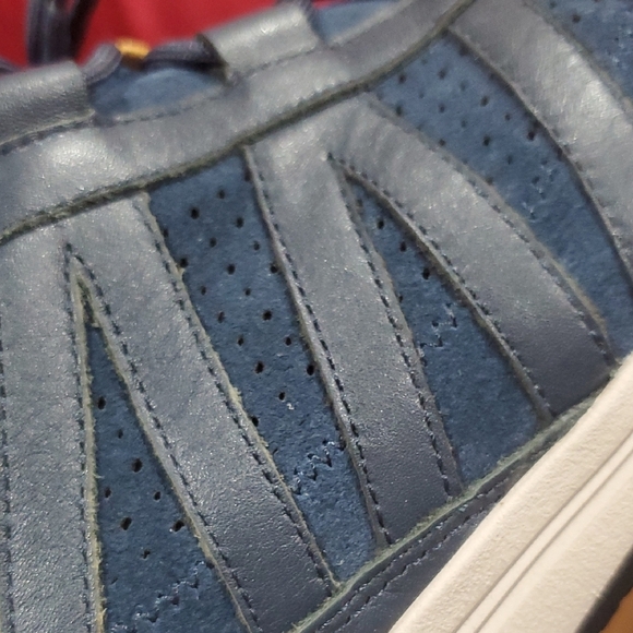 Harmony 783 Blue Sneakers with Suede Upper and Sporty Design - Picture 9 of 10
